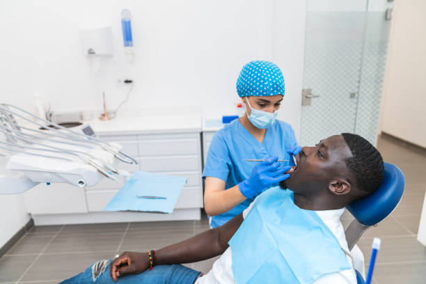 Best Mobile Emergency Dentist in Val Verde, CA